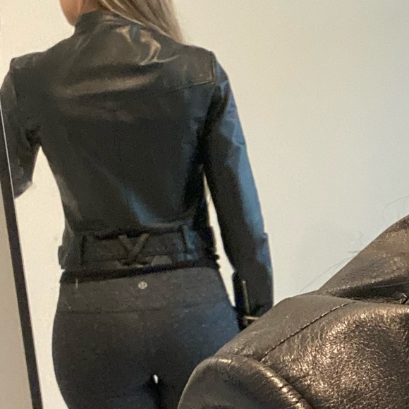 Real leather Danier jacket - Picture 3 of 8